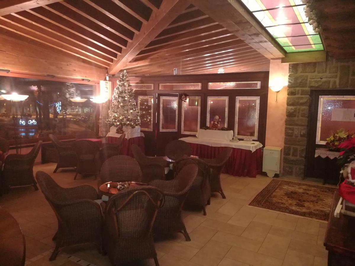 Albergo Diana Cerreto Laghi Zewnętrze zdjęcie